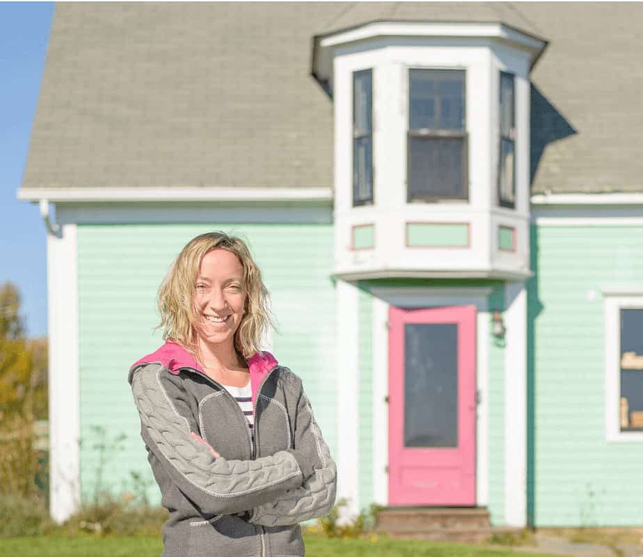 10 Ways to Get Confident in Buying Your First Home